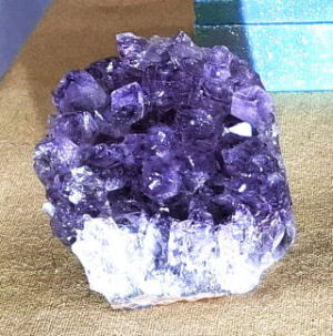 アメジストクラスター(ウルグアイ産)